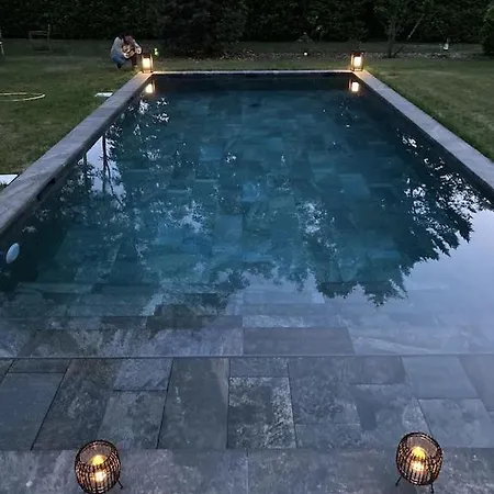 Holiday home Piscine- Maison Familiale De Charme-medoc