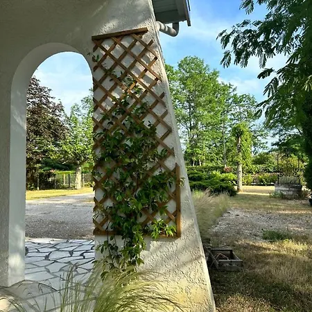Piscine- Maison Familiale De Charme-medoc